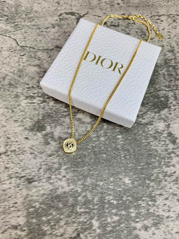 Dior Necklace 05lyr578